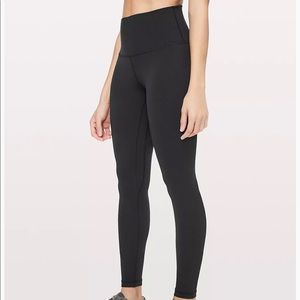 LuluLemon yoga pants (2)